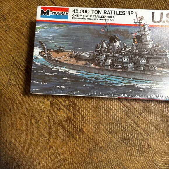 Monogram Model Kit USS New Jersey Battleship Military Sealed Box - Picture 3 of 3